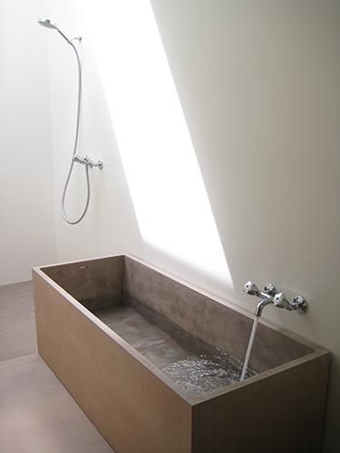 Sonderanfertigung Beton, Badewanne, btob-Architekten